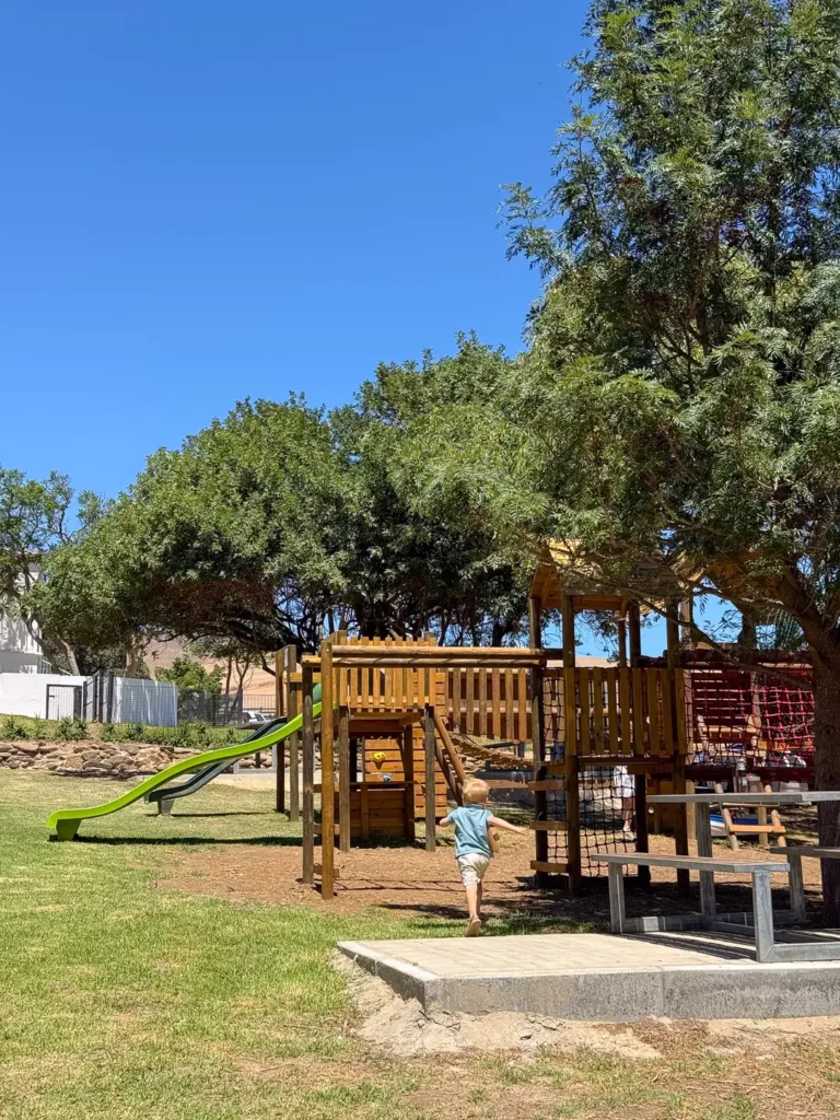 Oatlands Cafe play area
